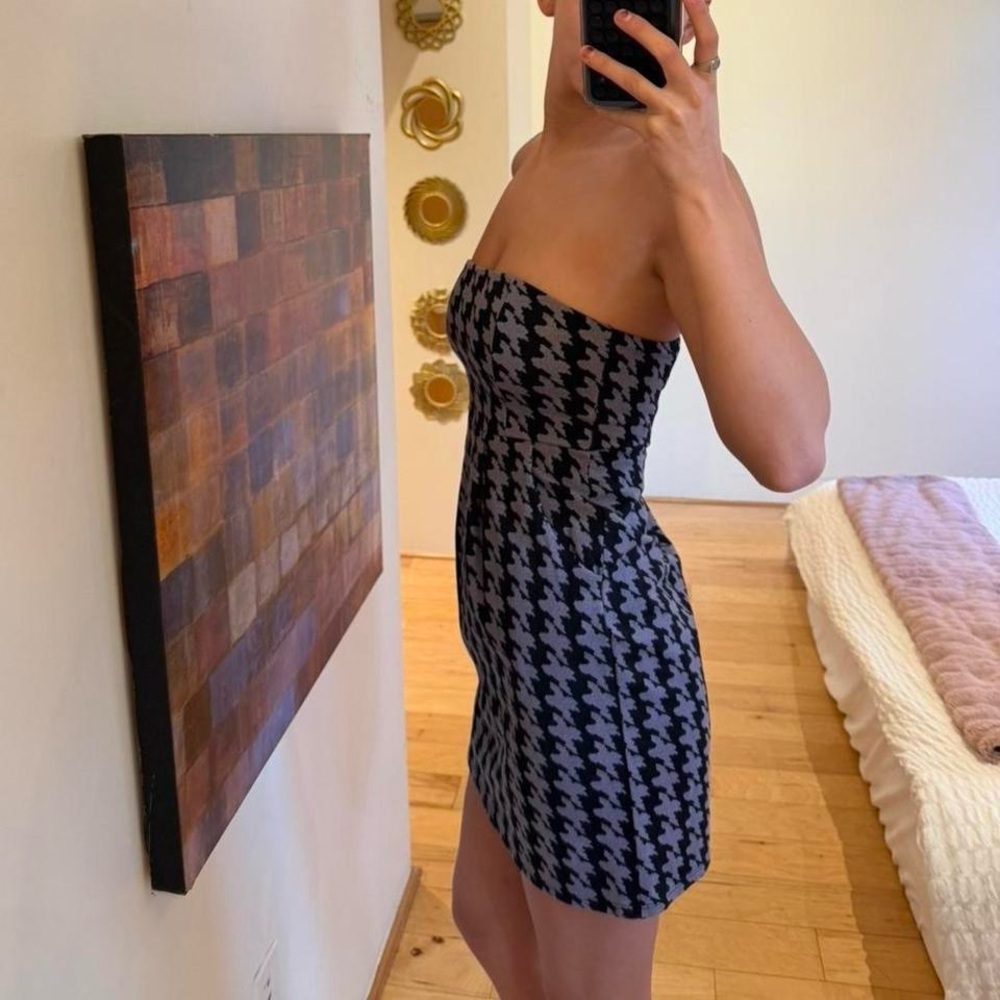 Mini Strapless Dress - Picture 2 of 7